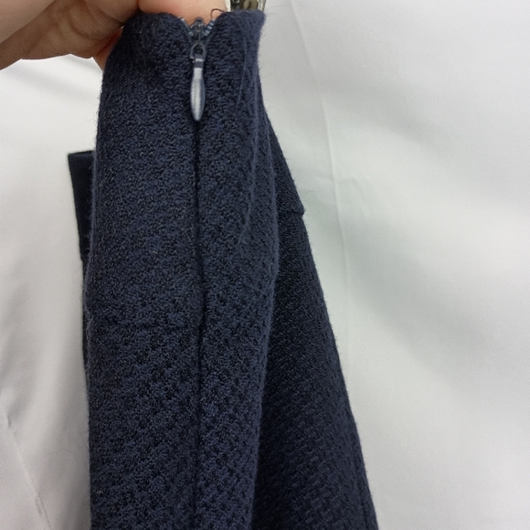 2/$30 Chic Navy Women's Wool Mini Skirt (#325) - Picture 5 of 8